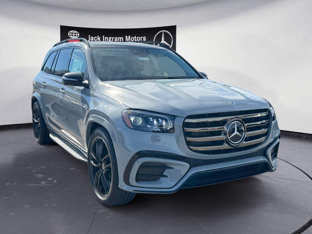 new 2026 Mercedes-Benz GLS 450 car