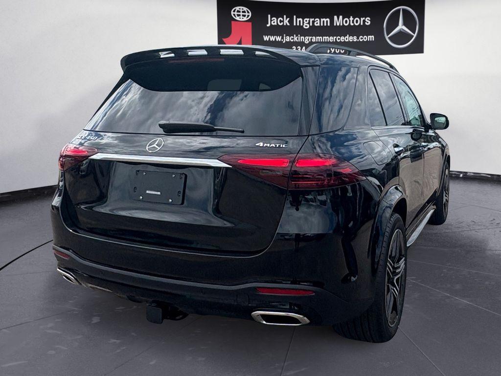 new 2026 Mercedes-Benz GLE 450 car
