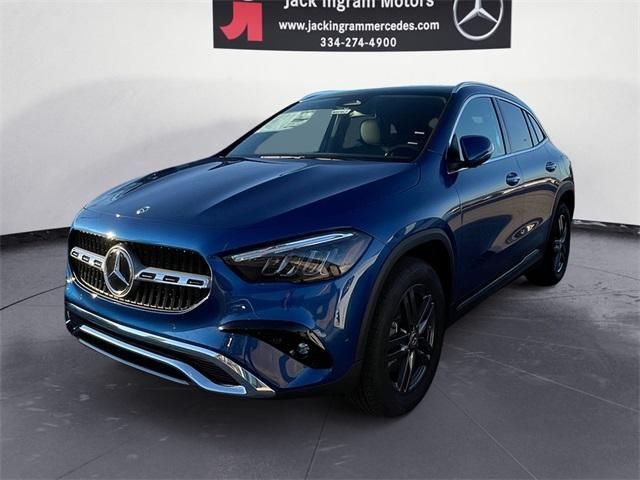 new 2025 Mercedes-Benz GLA 250 car, priced at $47,510