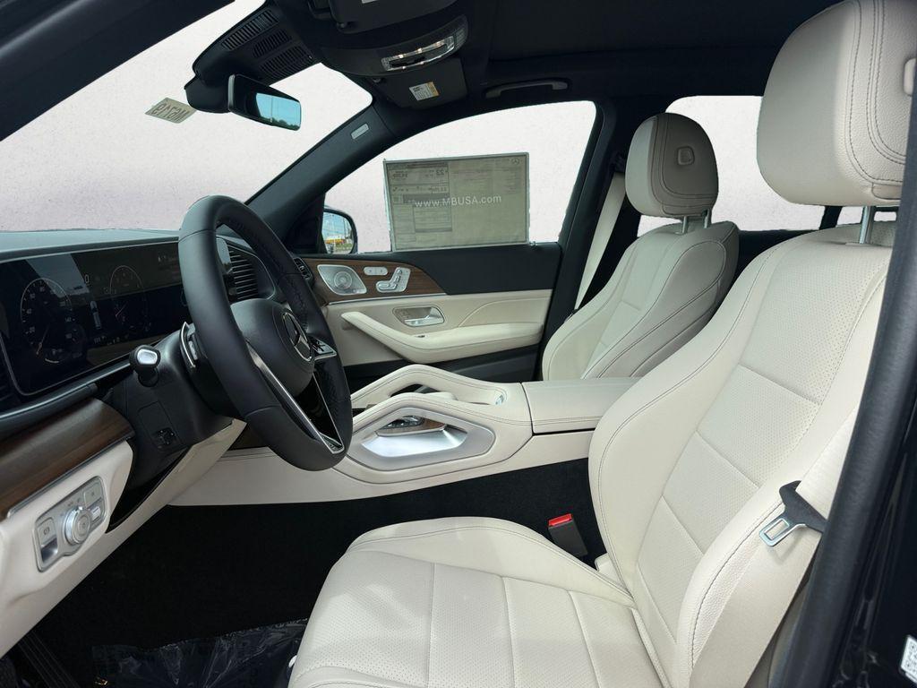 new 2025 Mercedes-Benz GLE 350 car, priced at $73,335