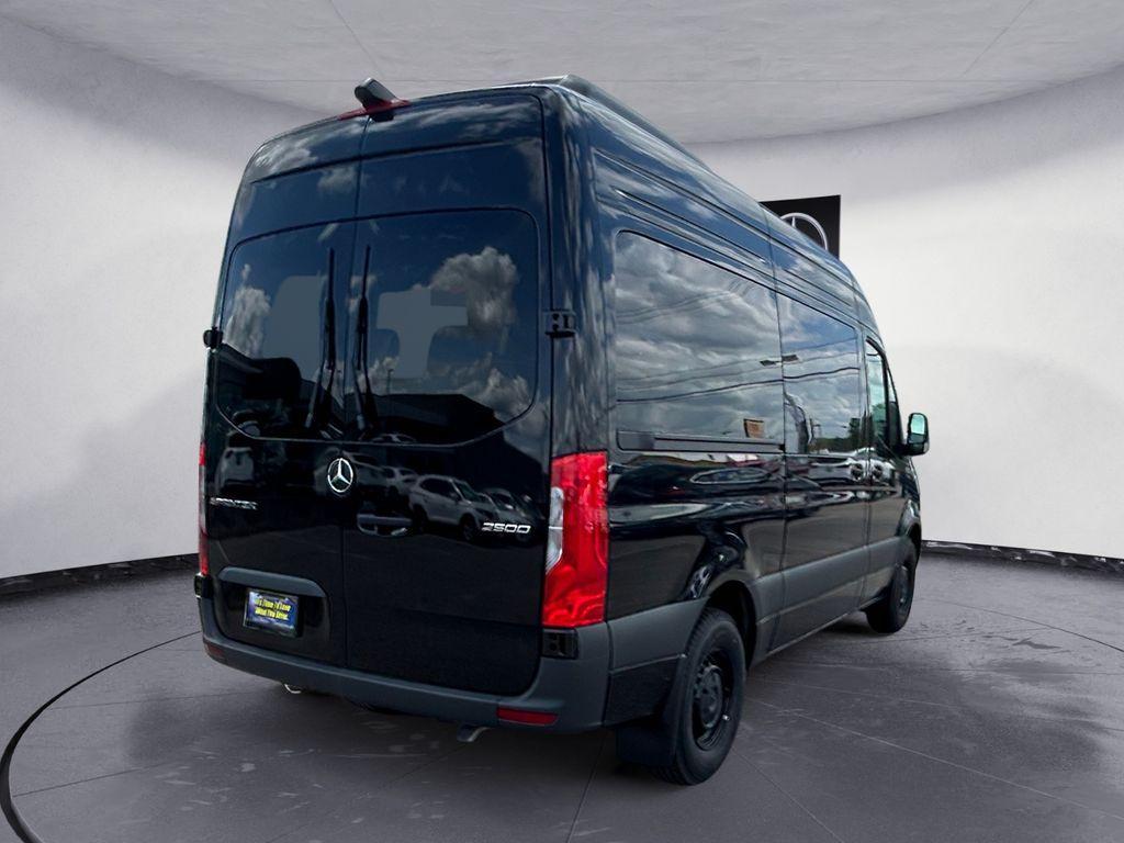 new 2025 Mercedes-Benz Sprinter 2500 car, priced at $73,086