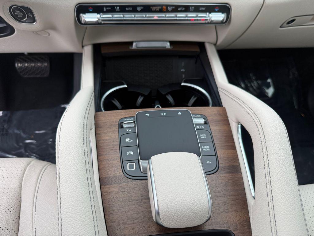 new 2025 Mercedes-Benz GLE 350 car, priced at $72,735