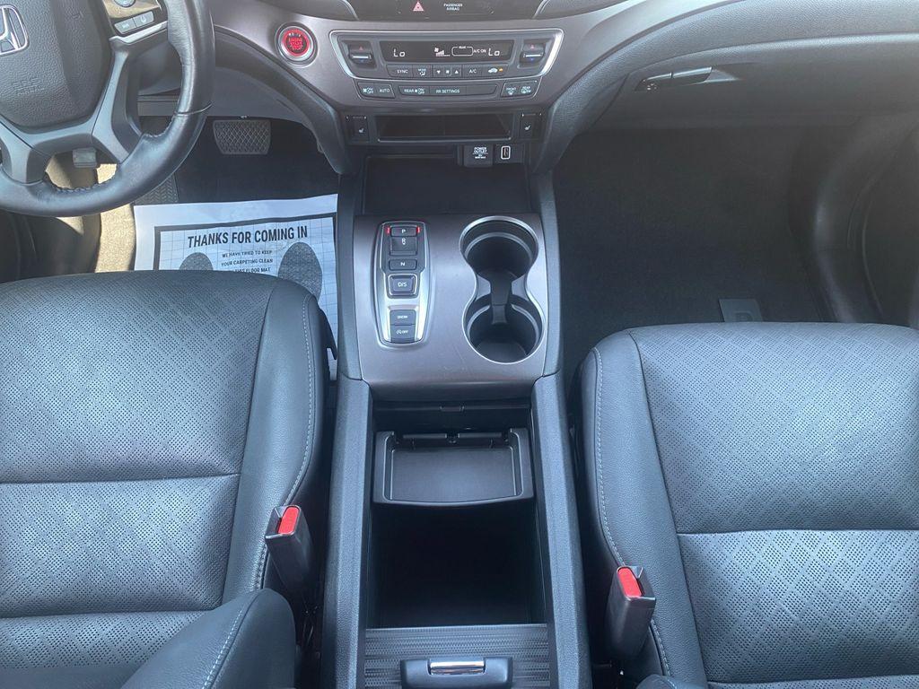 used 2021 Honda Passport car, priced at $25,597
