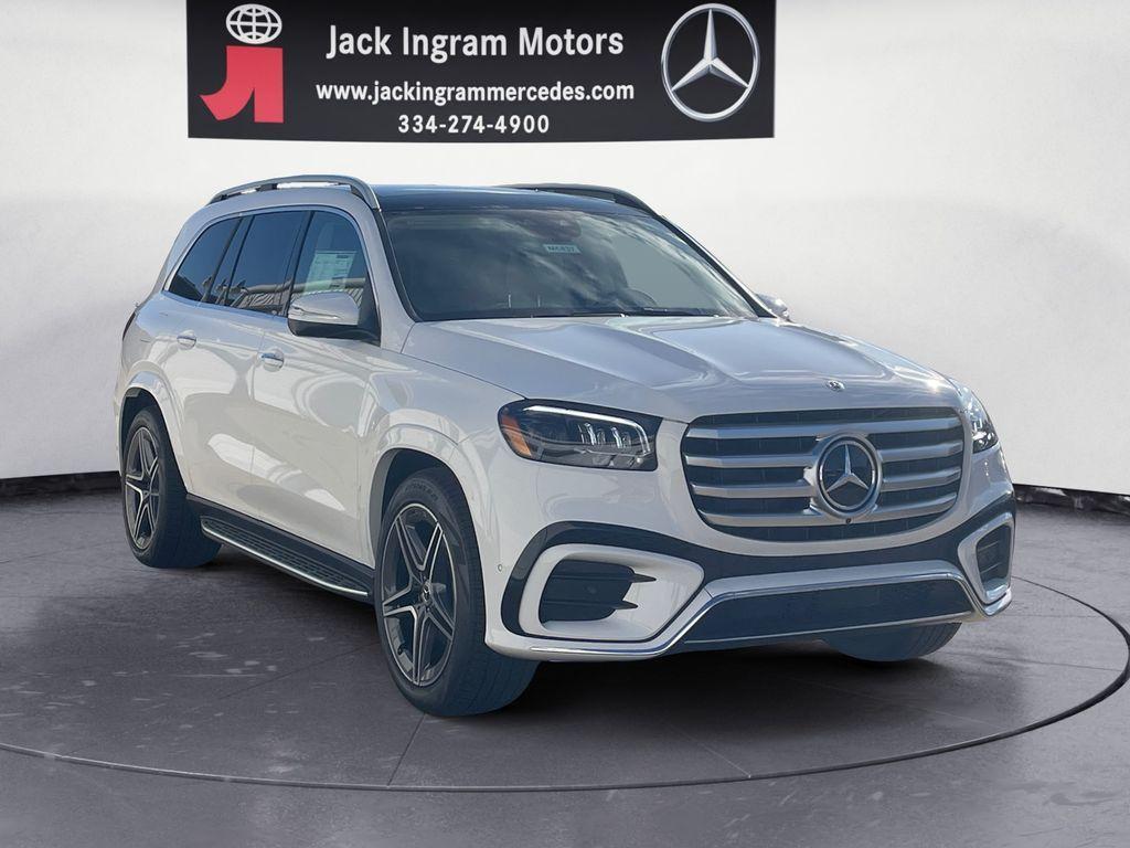 new 2026 Mercedes-Benz GLS 450 car