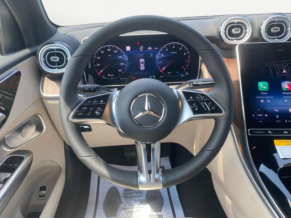 new 2026 Mercedes-Benz GLC 300 car