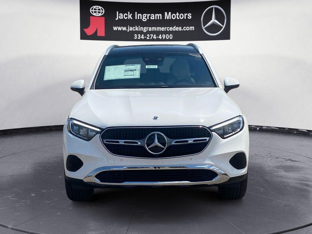 new 2026 Mercedes-Benz GLC 300 car