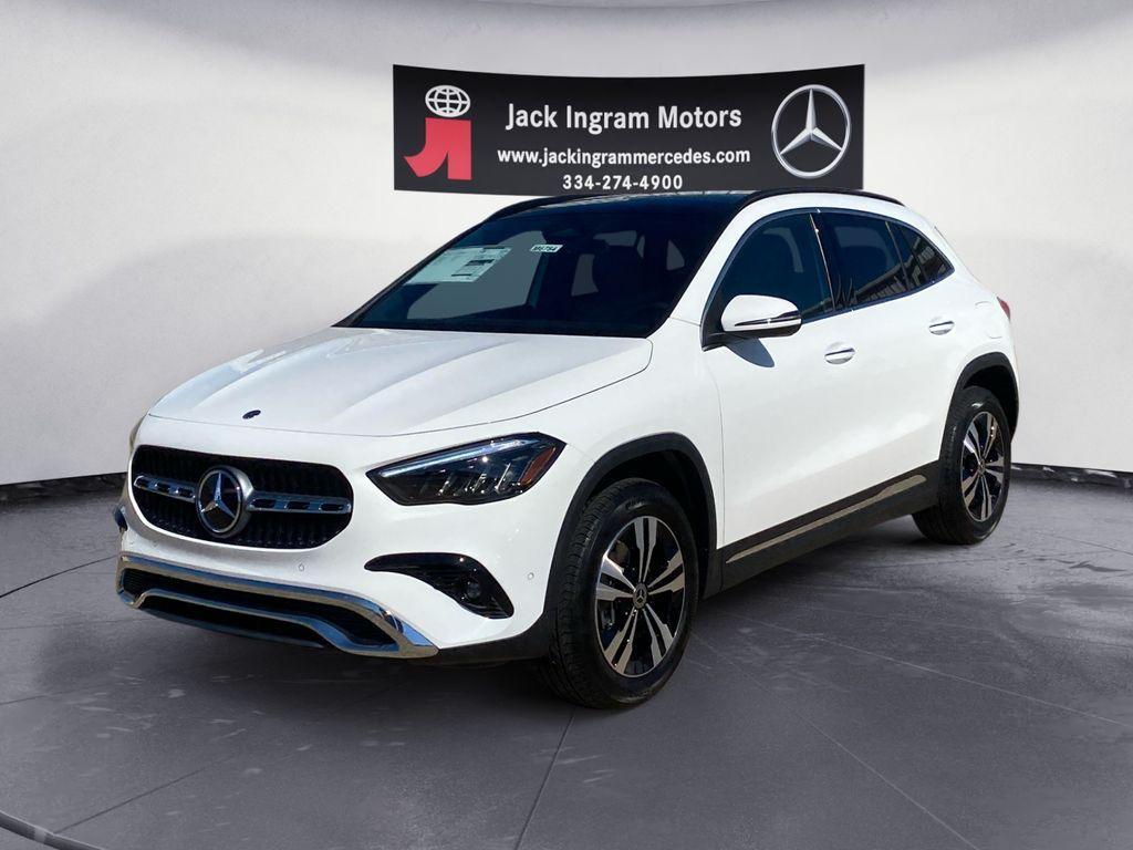 new 2026 Mercedes-Benz GLA 250 car