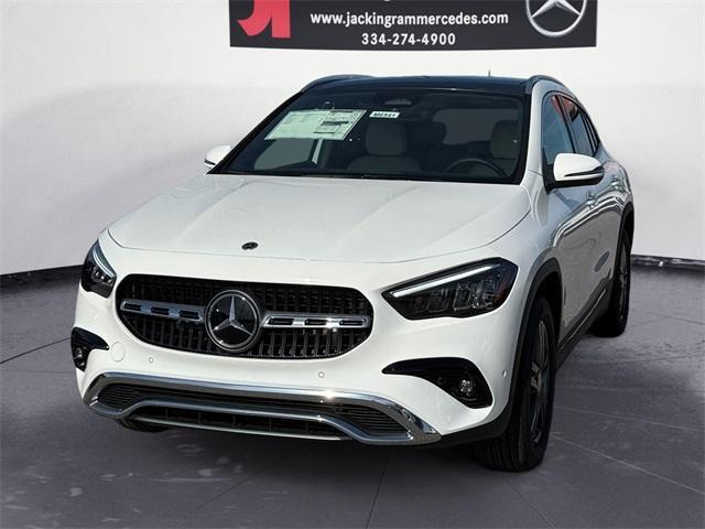 new 2025 Mercedes-Benz GLA 250 car, priced at $47,940