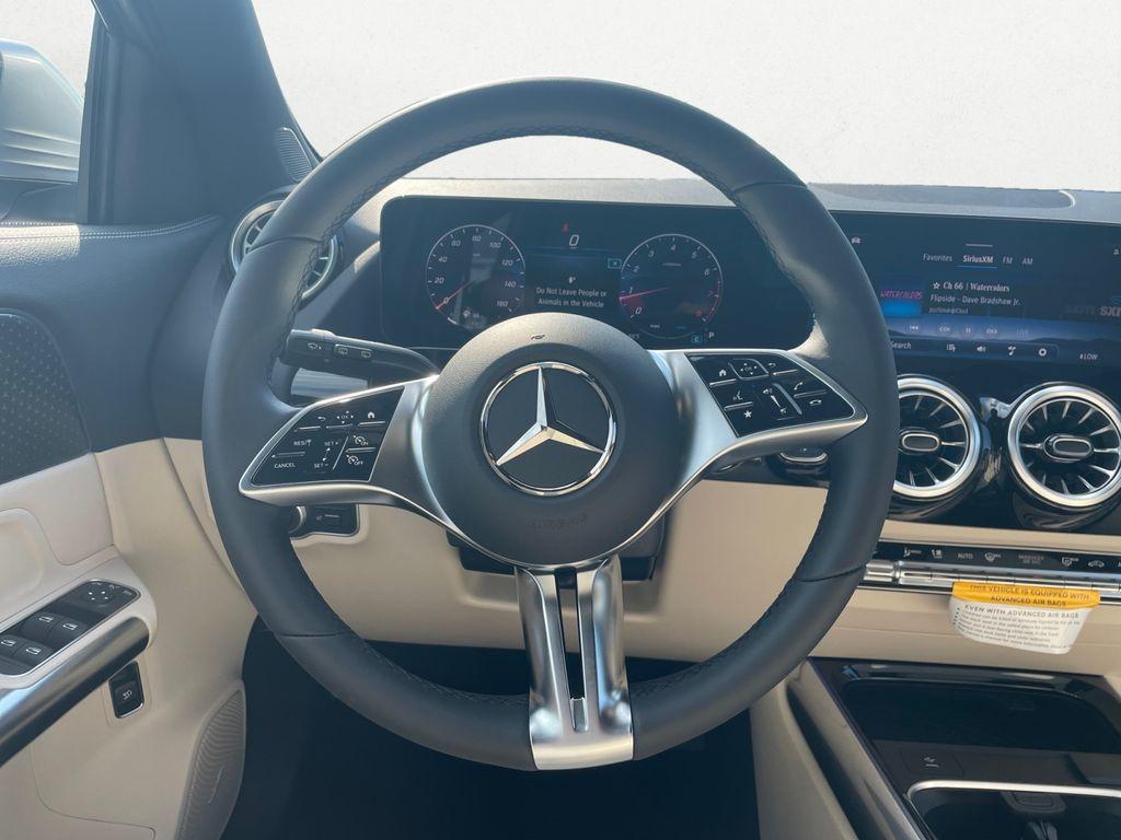new 2026 Mercedes-Benz GLA 250 car