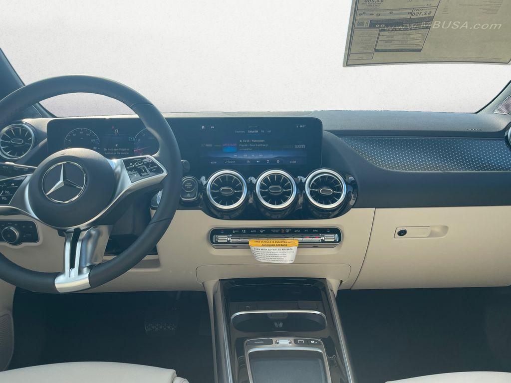 new 2026 Mercedes-Benz GLA 250 car