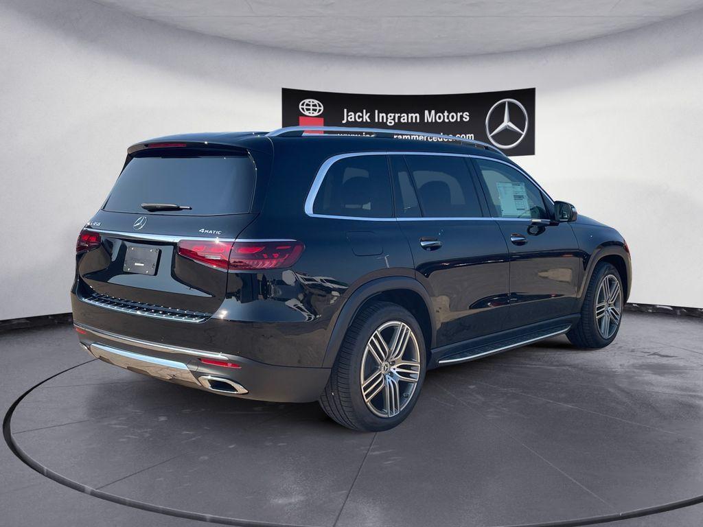 new 2026 Mercedes-Benz GLS 450 car