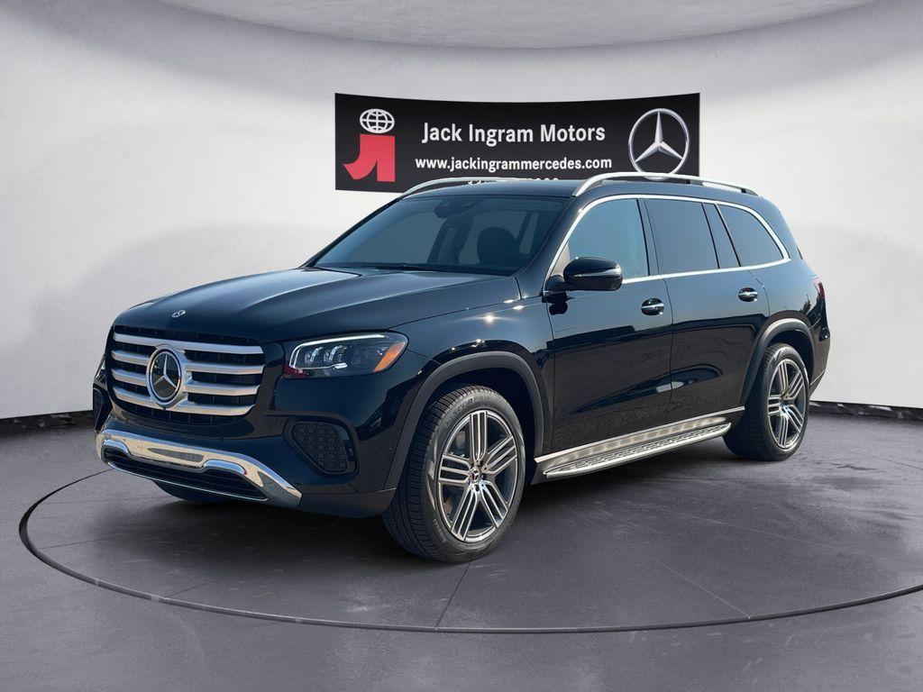 new 2026 Mercedes-Benz GLS 450 car