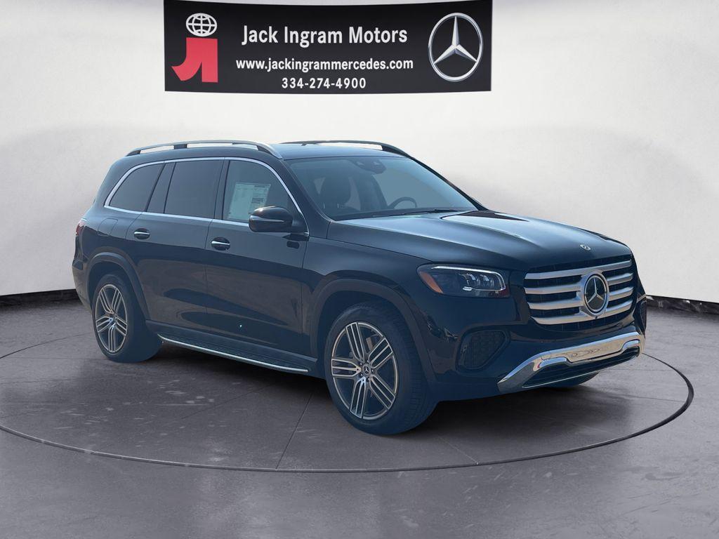 new 2026 Mercedes-Benz GLS 450 car