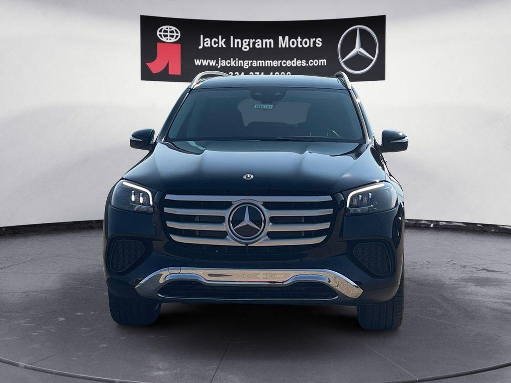 new 2026 Mercedes-Benz GLS 450 car