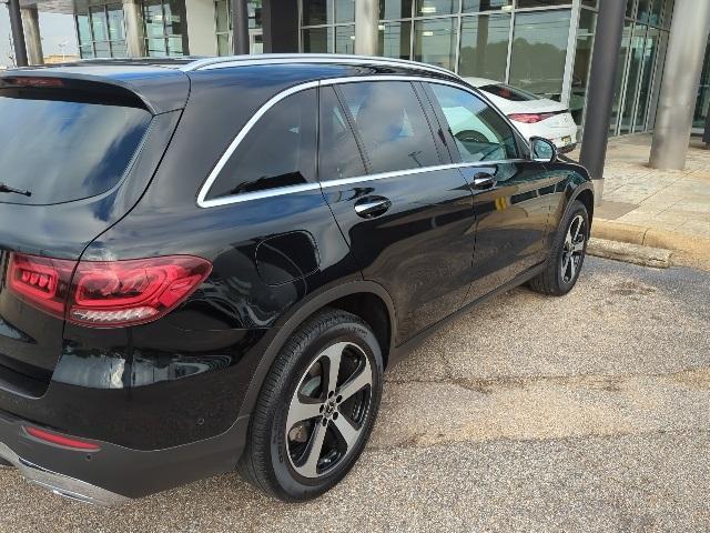 used 2021 Mercedes-Benz GLC 300 car, priced at $29,997