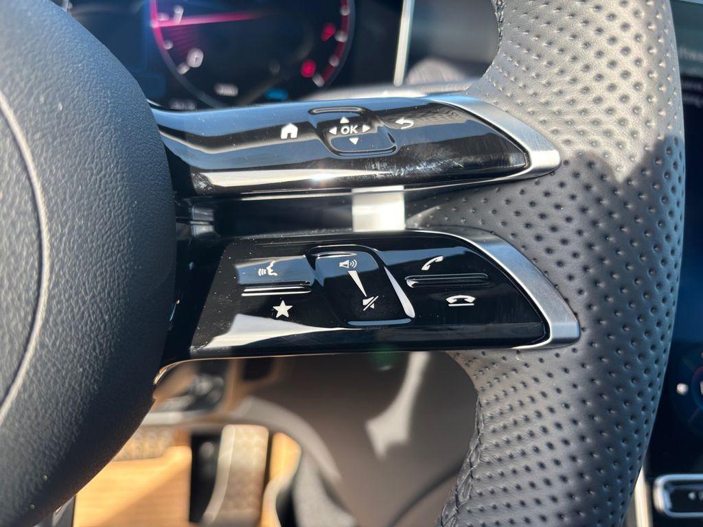 new 2026 Mercedes-Benz GLC 300 car