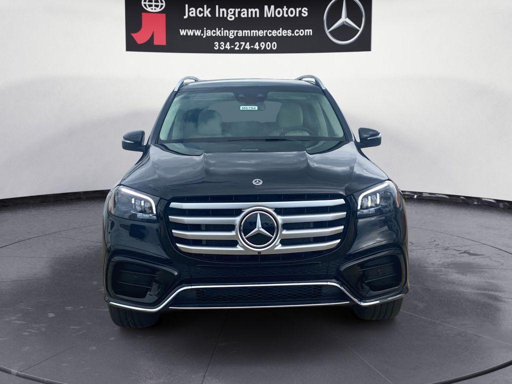 new 2026 Mercedes-Benz GLS 450 car