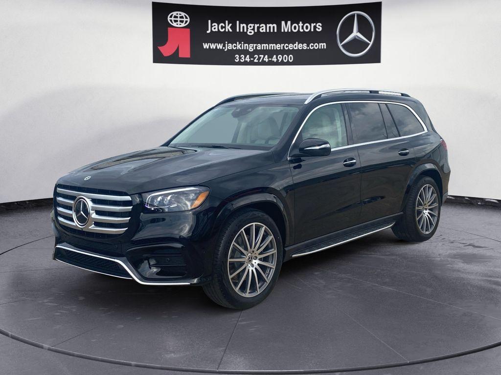 new 2026 Mercedes-Benz GLS 450 car