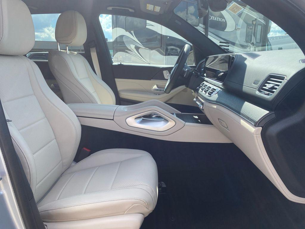 new 2026 Mercedes-Benz GLE 450 car