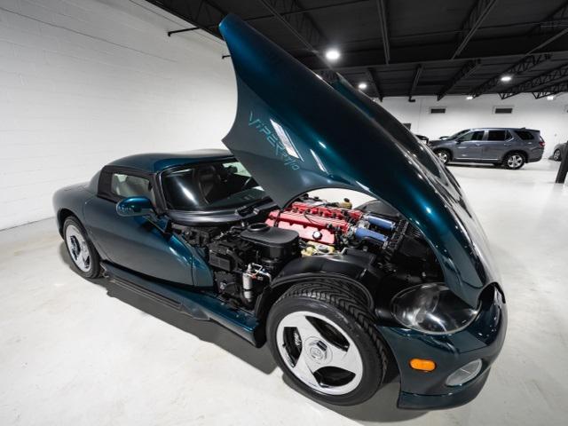 used 1995 Dodge Viper car, priced at $40,000