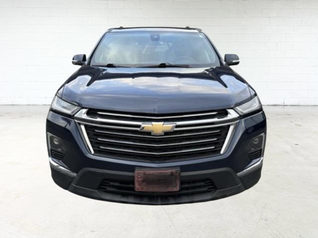 used 2022 Chevrolet Traverse car, priced at $27,495