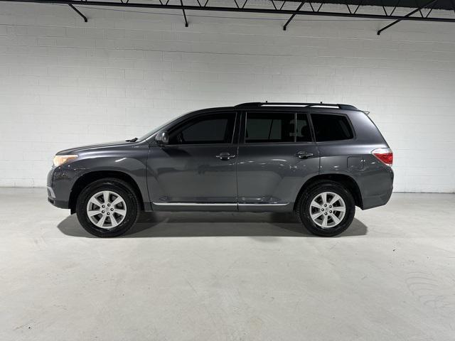 used 2013 Toyota Highlander car, priced at $11,245