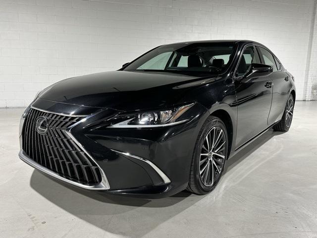 used 2023 Lexus ES 350 car, priced at $30,000