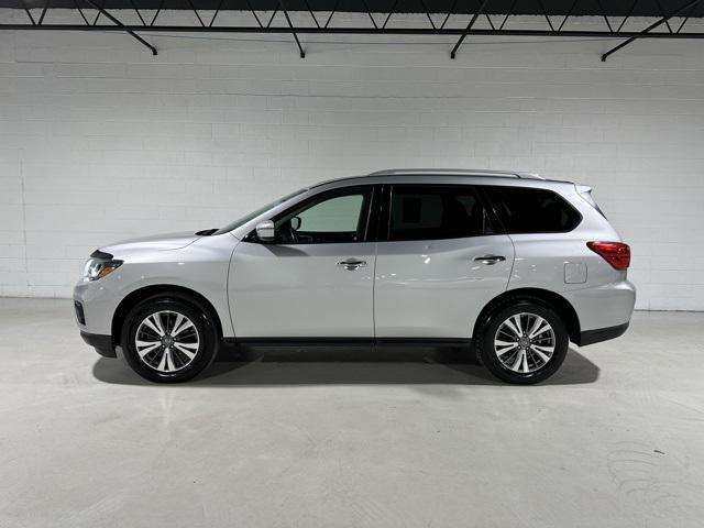 used 2020 Nissan Pathfinder car, priced at $18,995