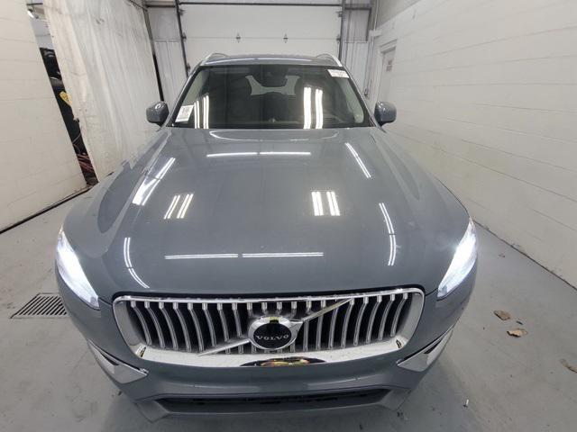 used 2020 Volvo XC90 car, priced at $25,595