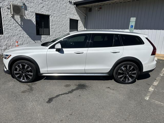 used 2023 Volvo V60 Cross Country car, priced at $40,000