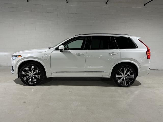 used 2022 Volvo XC90 Recharge Plug-In Hybrid car, priced at $37,145