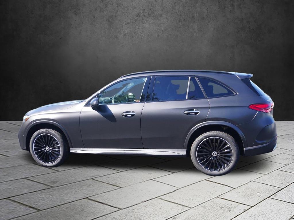 new 2024 Mercedes-Benz GLC 300 car, priced at $68,835