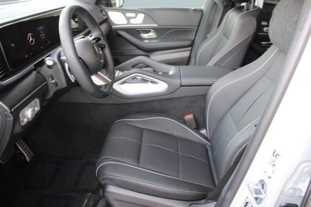 new 2025 Mercedes-Benz GLS 450 car, priced at $106,120
