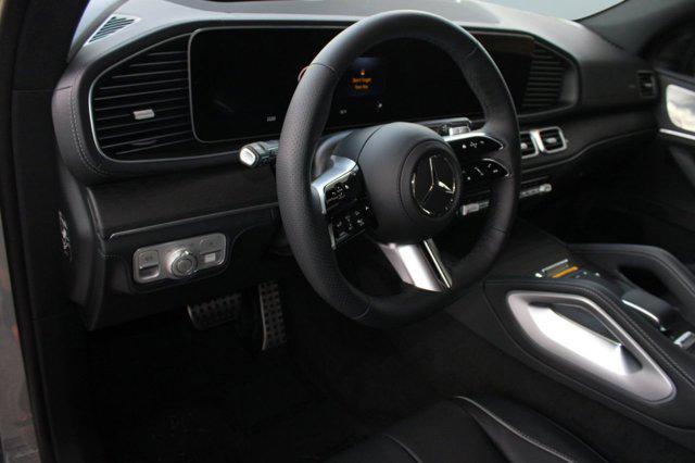 new 2025 Mercedes-Benz GLS 450 car, priced at $106,120