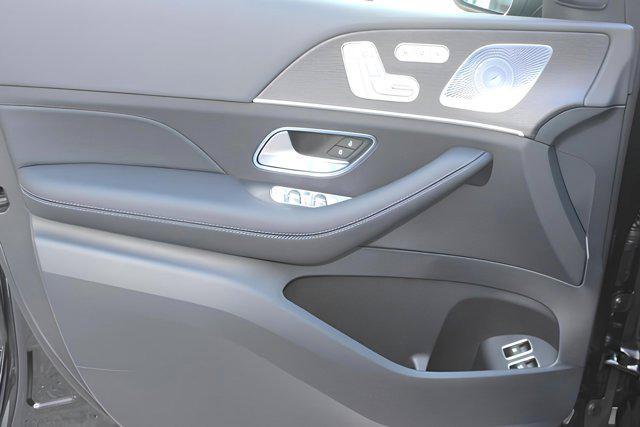new 2025 Mercedes-Benz GLE 450e car, priced at $80,245