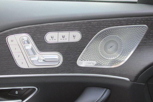 new 2025 Mercedes-Benz GLS 450 car, priced at $101,980