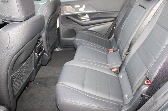new 2025 Mercedes-Benz GLS 450 car, priced at $101,980
