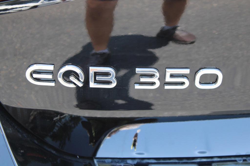 new 2024 Mercedes-Benz EQB 350 car, priced at $62,945