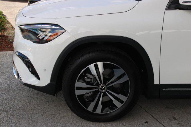 new 2026 Mercedes-Benz GLA 250 car, priced at $48,350