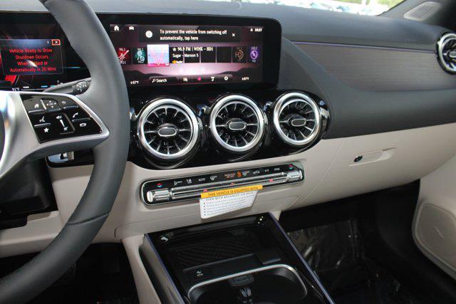 new 2026 Mercedes-Benz GLA 250 car, priced at $48,350