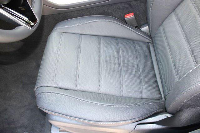new 2025 Mercedes-Benz GLE 450 car, priced at $95,405