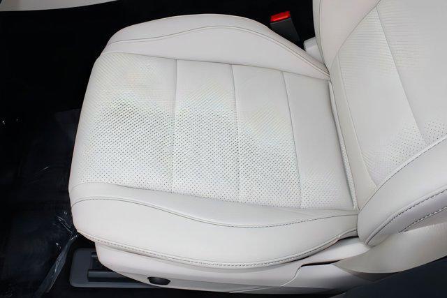 new 2025 Mercedes-Benz GLE 350 car, priced at $75,285
