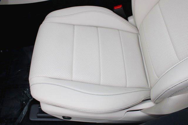 new 2025 Mercedes-Benz GLE 350 car, priced at $75,285