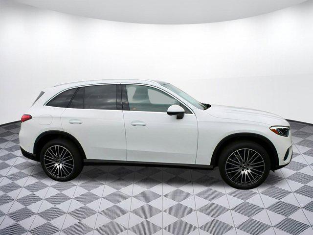 used 2025 Mercedes-Benz GLC 300 car, priced at $58,995