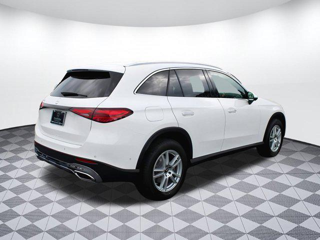 new 2025 Mercedes-Benz GLC 300 car, priced at $54,585