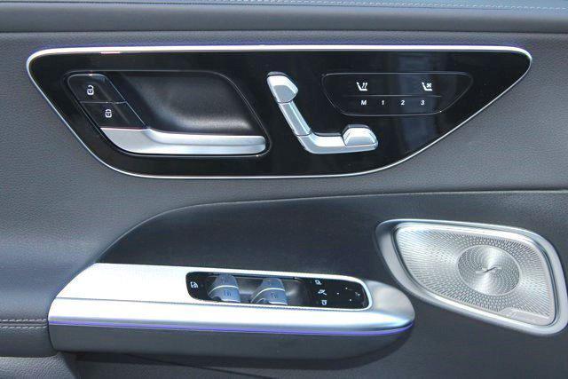 new 2025 Mercedes-Benz GLC 300 car, priced at $58,175