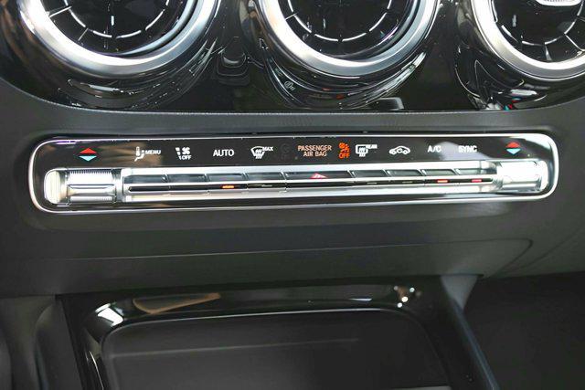 used 2025 Mercedes-Benz GLA 250 car, priced at $42,250