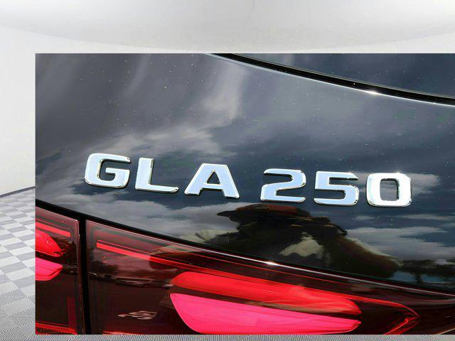 new 2025 Mercedes-Benz GLA 250 car, priced at $42,250
