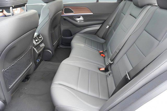 new 2025 Mercedes-Benz GLE 450 car, priced at $74,645