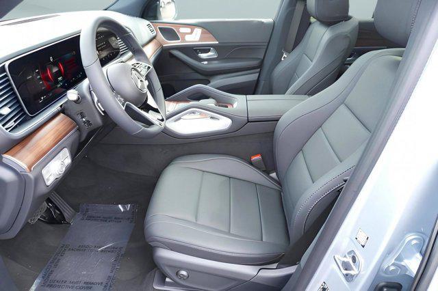 new 2025 Mercedes-Benz GLE 450 car, priced at $74,645